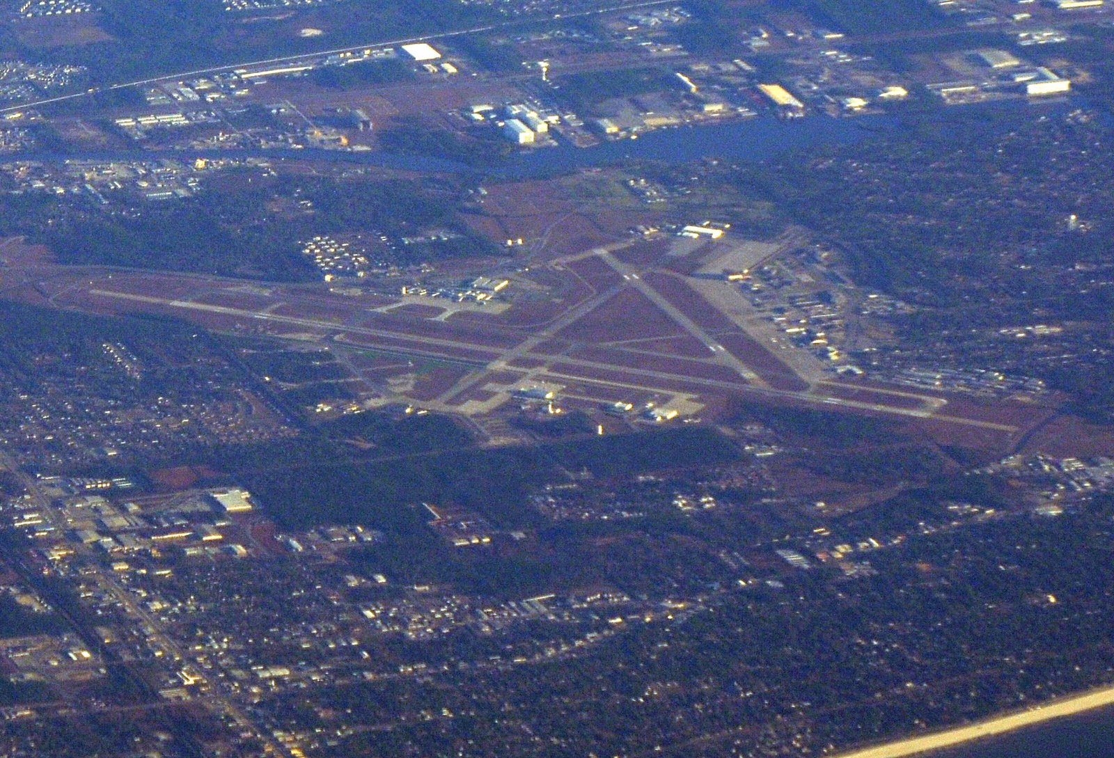 Biloxi Airport Guide