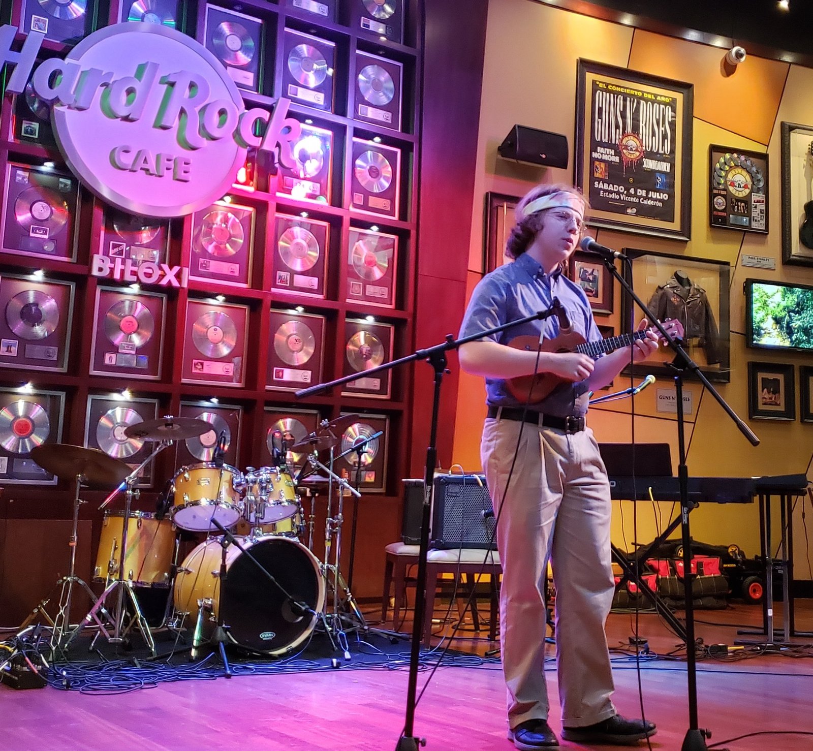 A guitarist and singer performing live at Hard Rock Cafe in Biloxi