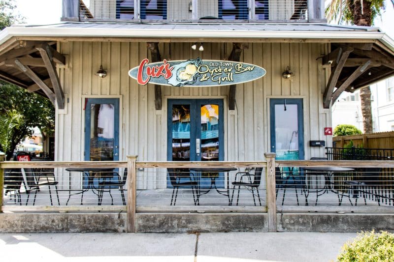 Cuz's Old Town Oyster Bar & Grill